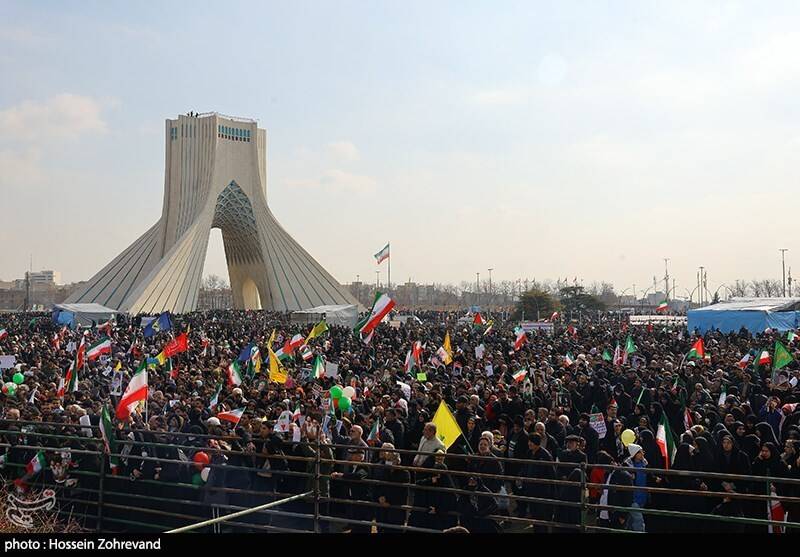 صحفه اخبار فوری - برگزاری راهپیمایی ۲۲ بهمن با اشراف اطلاعاتی پلیس