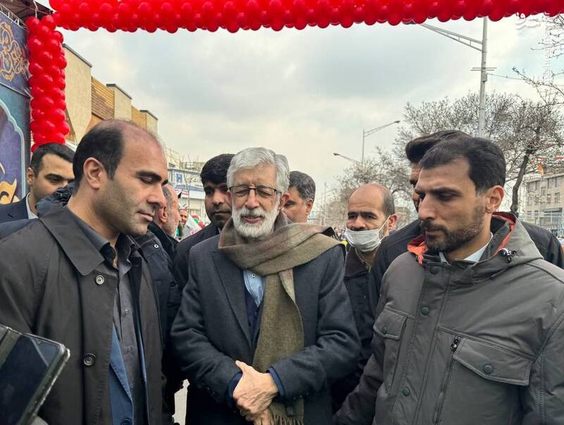 حضور حماسی پایتختنشینان در جشن ۴۶ سالگی انقلاب/ نمایش ایران مقتدر +عکس و فیلم