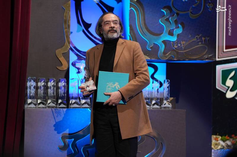 آئین اختتامیه چهل و سومین جشنواره فیلم فجر / «موسی کلیمالله» ساخته ابراهیم حاتمیکیا پیشتاز دریافت جوایز +عکس و فیلم