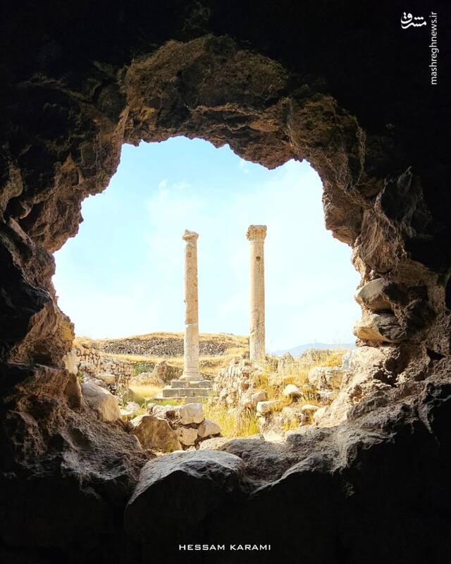 تصاویری دیده نشده از ستونهای یادبود شهر تاریخی بیشاپور