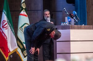 فیلم/ تعظیم سردار رادان در مقابل پیشکسوتان کمیته انقلاب اسلامی