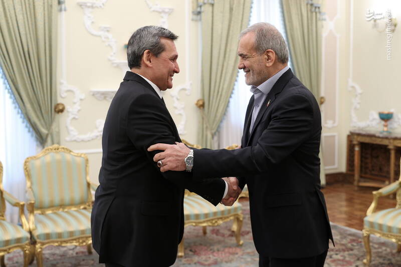 عکس/ دیدار وزیر خارجه ترکمنستان با رئیس جمهور