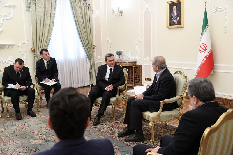 عکس/ دیدار وزیر خارجه ترکمنستان با رئیس جمهور