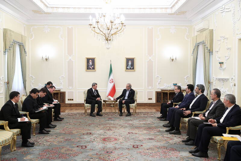 عکس/ دیدار وزیر خارجه ترکمنستان با رئیس جمهور