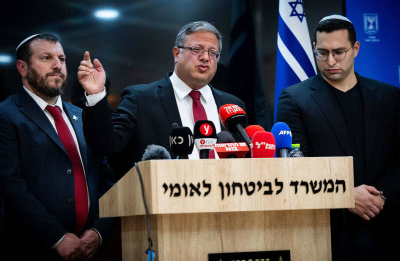 بازی جدید بنیامین نتانیاهو برای بقا/ چرا نخست وزیر رژیم صهیونیستی تصیم به نقض آتشبس گرفت؟