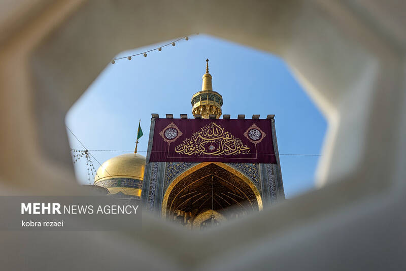 عکس/ حال و هوای حرم مطهر امام رضا(ع) در روز نیمه شعبان