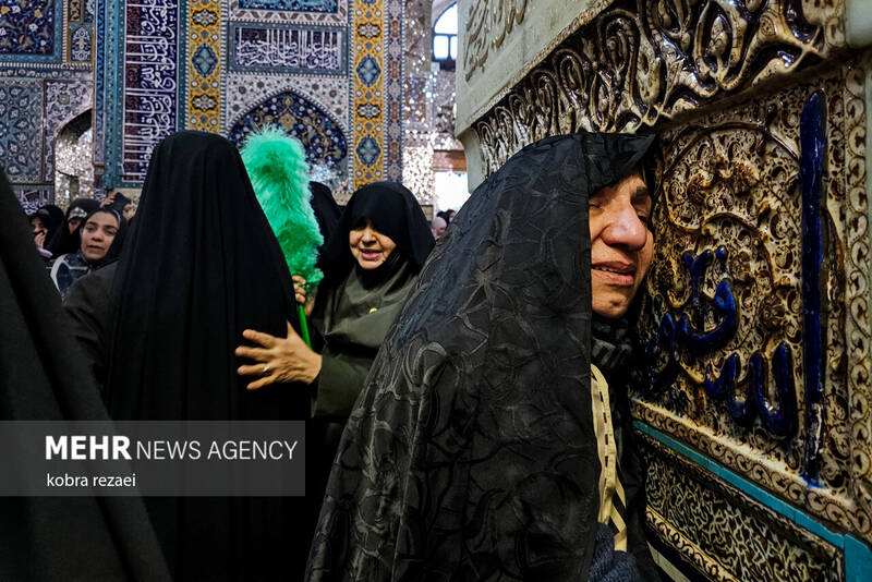 عکس/ حال و هوای حرم مطهر امام رضا(ع) در روز نیمه شعبان