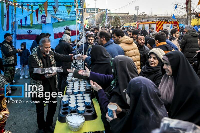 مراسم «اجتماع بزرگ امام زمانی ها» در ورزشگاه انقلاب کرج