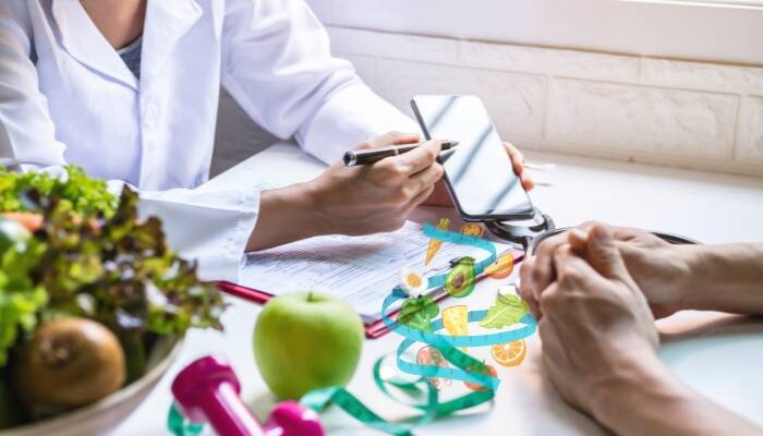 بهترین دکترهای تغذیه تهران چه توصیههایی برای لاغری دارند؟