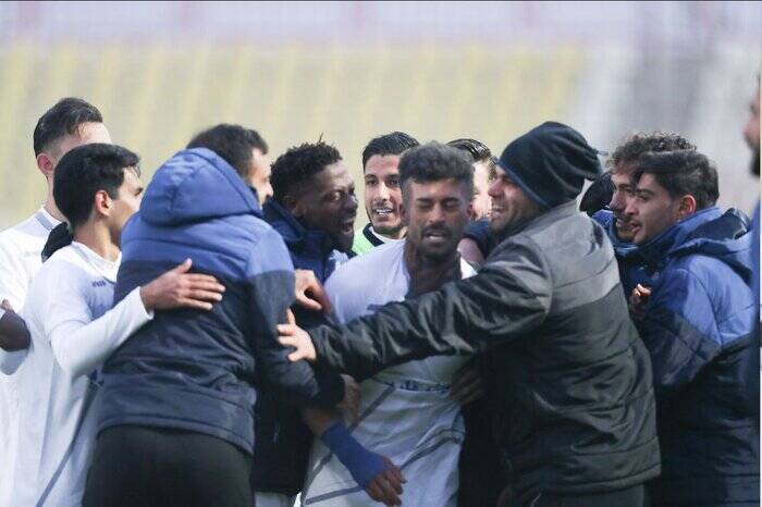 رجبی: بختیاریزاده برای الریان تله بگذارد/ استقلال یک جام به هواداران بدهکار است