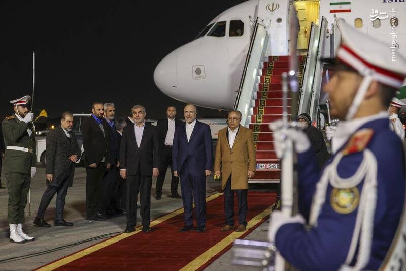 عکس/ عزیمت رئیس مجلس به جمهوری آذربایجان