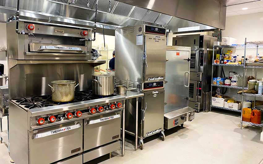 10 نکته مهم برای افزایش طول عمر تجهیزات آشپزخانه صنعتی