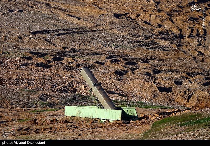 غُرش موشکهاو پهپادها در رزمایش پیامبر اعظم(ص)/ خط ونشان سپاه برای دشمن