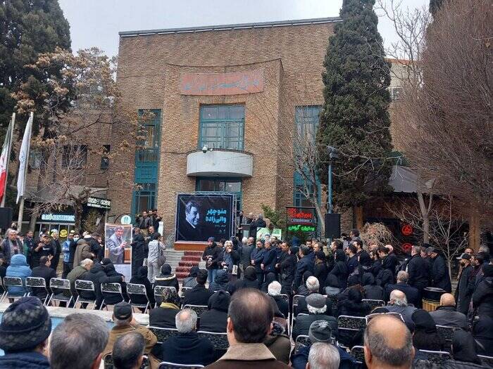 پیکر «منوچهر والیزاده» تشییع شد/ دوبله یتیم شده است