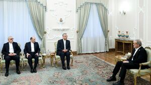 بازنگری شرایط برای تردد سهل ایرانیان مقیم خارج به کشور