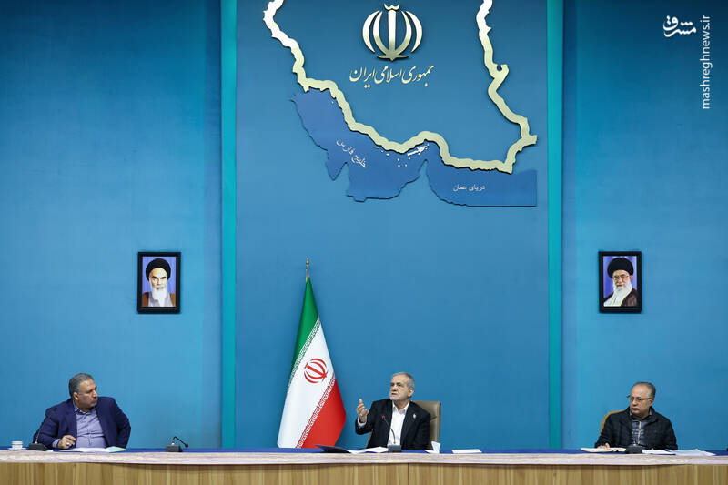 عکس/ دیدار نمایندگان استانهای ساحلی خزر با پزشکیان