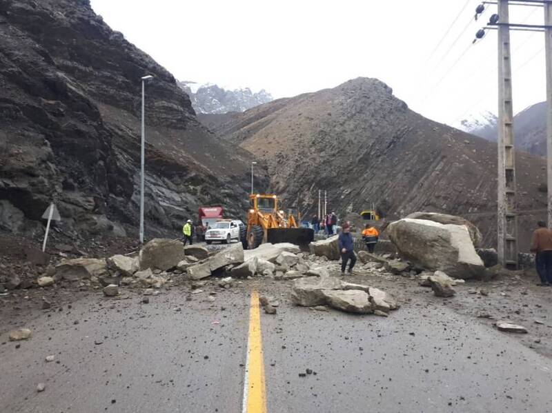 جاده،چالوس،راهداري،كندوان،كوهستاني،شهرستان،اداره،ريزش،مسدود،برف