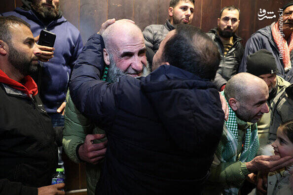 ۴۵۶ اسیر فلسطینی آزاد شدند +فیلم