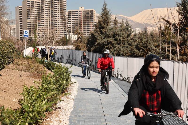 بزرگترین مسیر دوچرخهسواری کشور در پایتخت افتتاح شد +عکس
