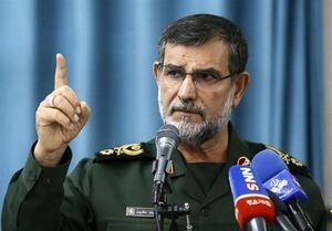 جزایر خلیج فارس جزایر ایرانی هستند و خواهند بود/ دنبال این هستیم که جریان نفتی دنیا در تنگه هرمز باز باشد تنگسیری:در دفاع دریایی به خودکفایی رسیدیم/هشدار به بیگانگان