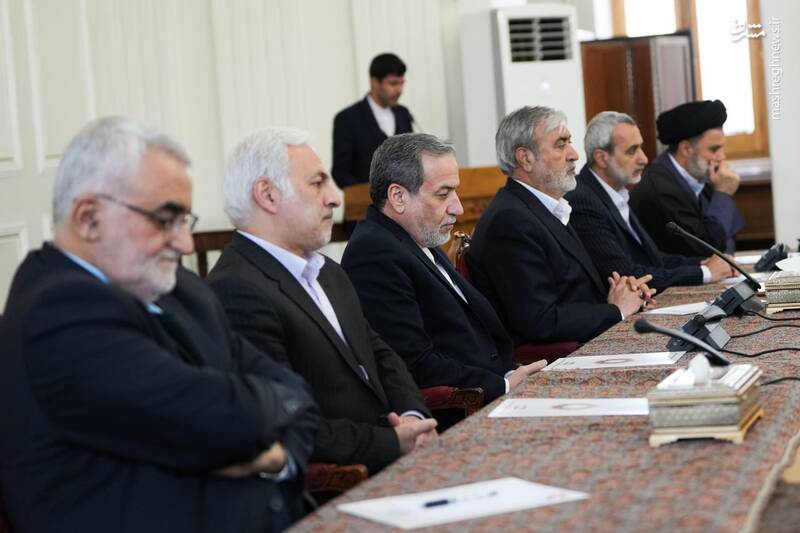 عکس/ جلسه مشترک اعضای کمیسیون امنیت ملی با عراقچی