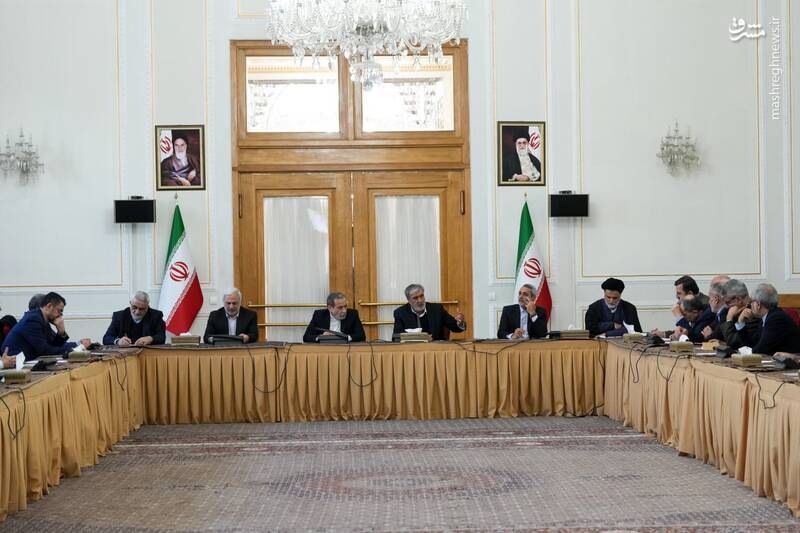 عکس/ جلسه مشترک اعضای کمیسیون امنیت ملی با عراقچی