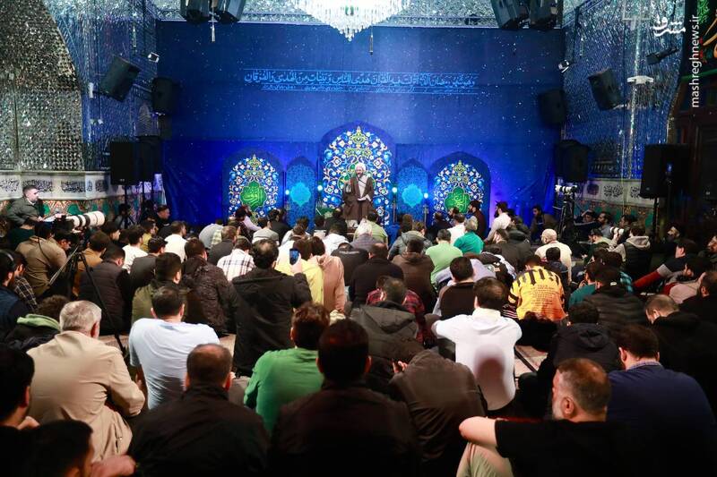 عکس/ ششمین شب از ماه مبارک در امامزاده صالح(ع)