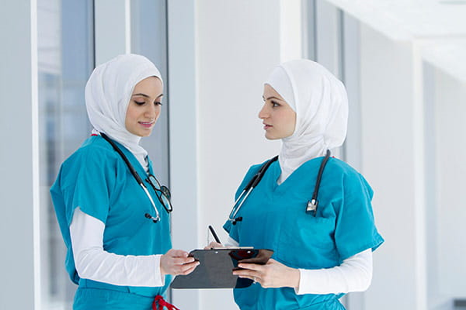 نگهداری از عزیزانتان، دغدغه شما؟ راه حل اینجاست! خدمات پرستاری شبانه روزی در منزل