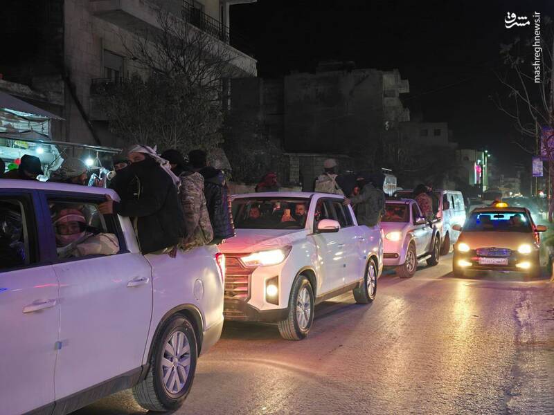 عکس/ لشکرکشی شورشیان سوریه از ادلب به لاذقیه