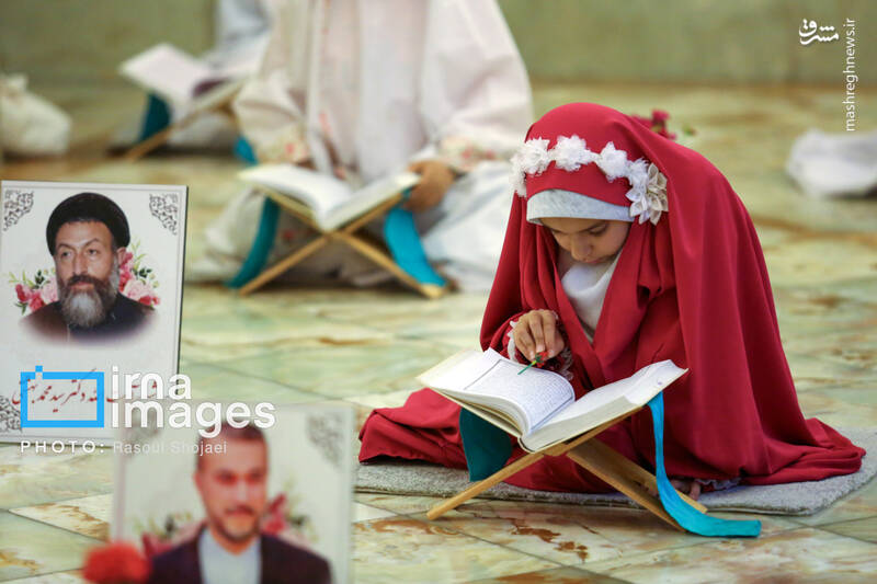 عکس/ جزءخوانی قرآن در آستان امامزاده نرمی اصفهان