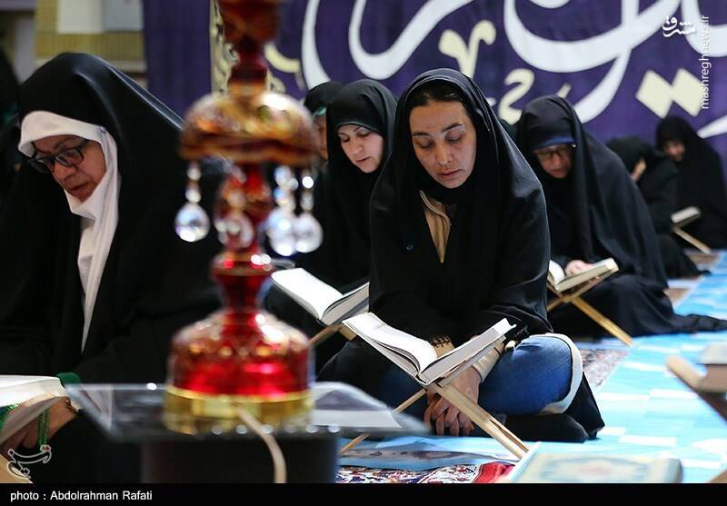 عکس/ مراسم جزخوانی قرآن کریم در همدان