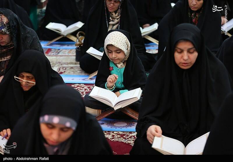عکس/ مراسم جزخوانی قرآن کریم در همدان