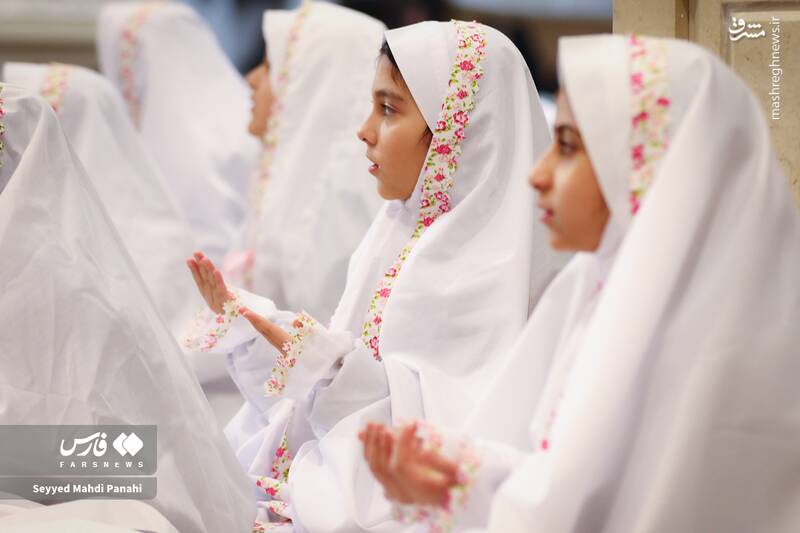 عکس/ جشن بزرگ روزه اولیها در مصلای اردبیل