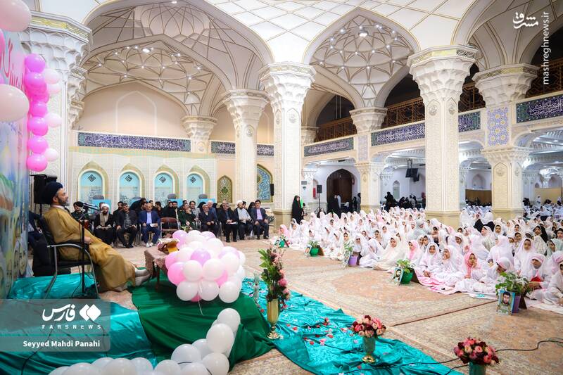 عکس/ جشن بزرگ روزه اولیها در مصلای اردبیل