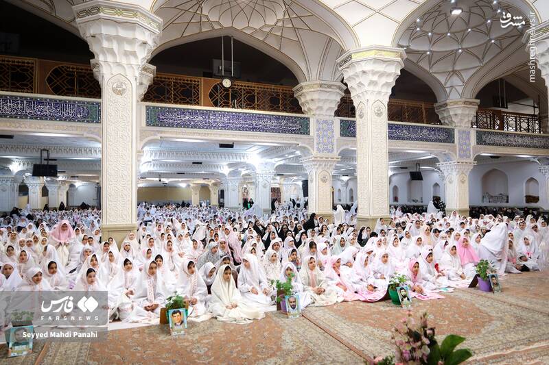 عکس/ جشن بزرگ روزه اولیها در مصلای اردبیل