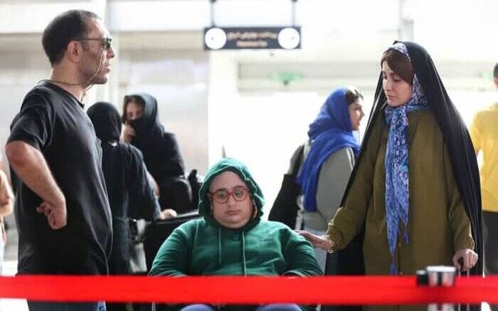 عروسکفروشِ میدان انقلاب که بازیگر مهران مدیری شد/ مادر رضا عطاران شدم