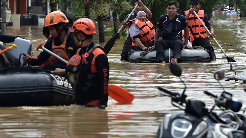 عکس/ جاکارتا زیر آب رفت!