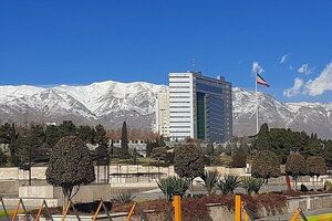 کیفیت هوای تهران قابل قبول است تصویری از آسمان تهران با کیفیت هوای قابل قبول
