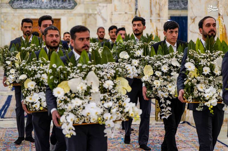 عکس/ گلآرایی ضریح امیرالمومنین برای ولادت کریم اهلبیت