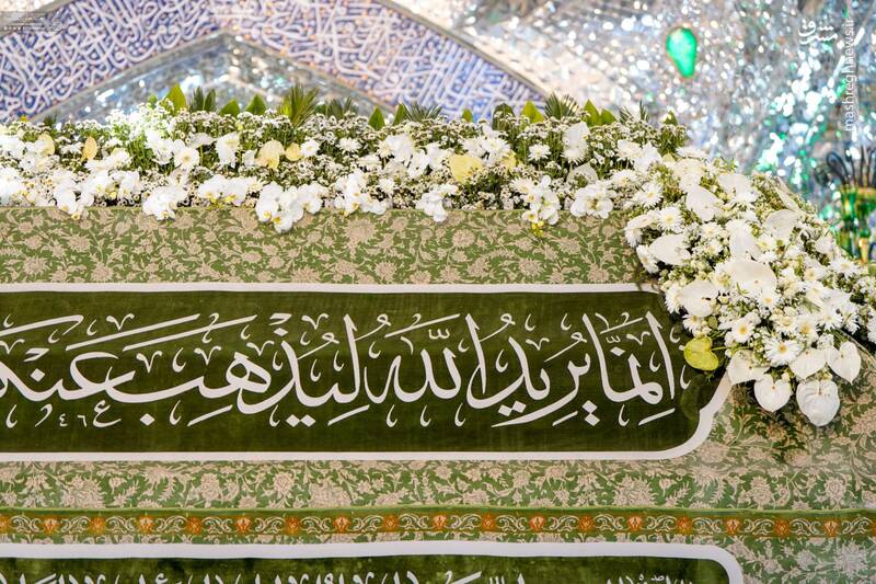 عکس/ گلآرایی ضریح امیرالمومنین برای ولادت کریم اهلبیت