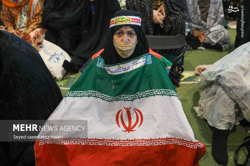 عکس / آخرین نماز جمعه سال 1403 31