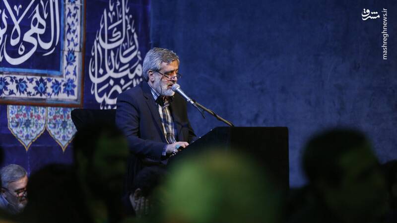 عکس / شب چهاردهم ماه رمضان در حسینیه آیتالله حقشناس 11