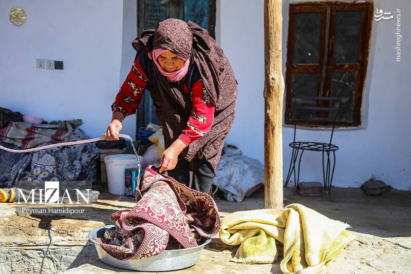 عکس / آیین سنتی "خانه تکانی" در روستای اسفیدان 4