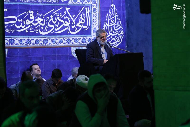 عکس / شب شانزدهم رمضان در حسینیه آیتالله حقشناس 9