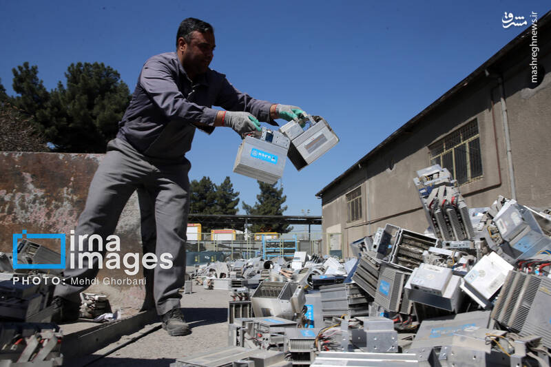 عکس/ امحای ۳۰۰۰ دستگاه ماینر