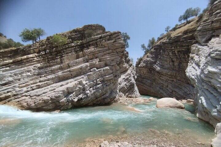 «لرستان»؛ گنجینهای از آبشارها و کوههای افسانهای! 5