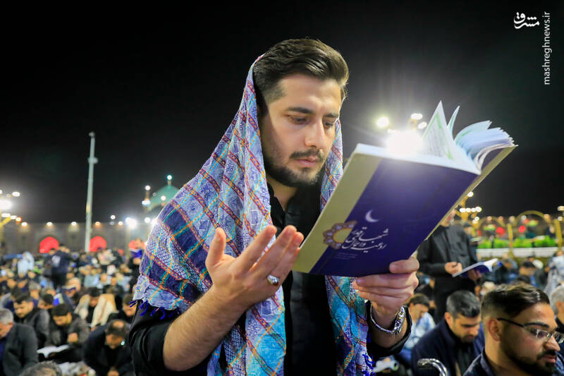 عکس / مراسم احیا شب نوزدهم ماه مبارک رمضان در حرم رضوی 22