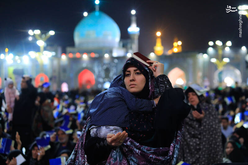 عکس / مراسم احیا شب نوزدهم ماه مبارک رمضان در حرم رضوی 21