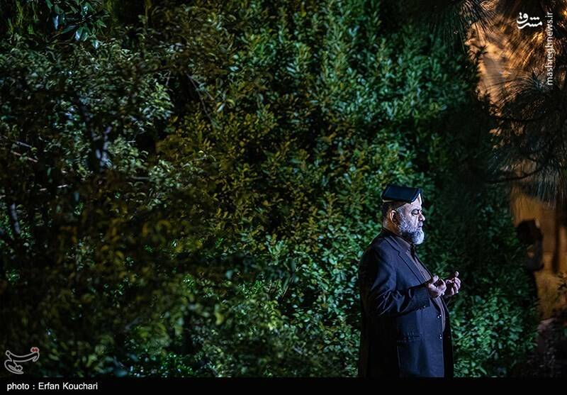 عکس / مراسم احیای شب نوزدهم رمضان در دانشگاه تهران 16