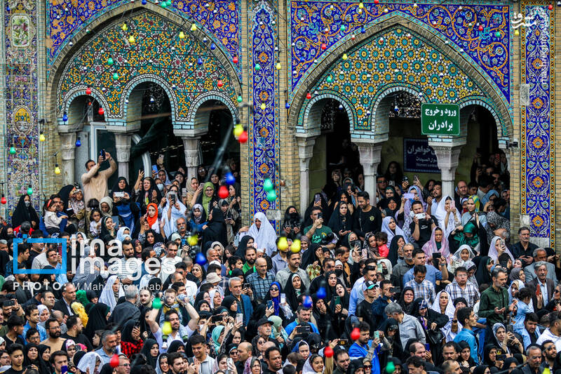 عکس / مراسم تحویل سال 1404 در حرم عبدالعظیم حسنی (ع) 3